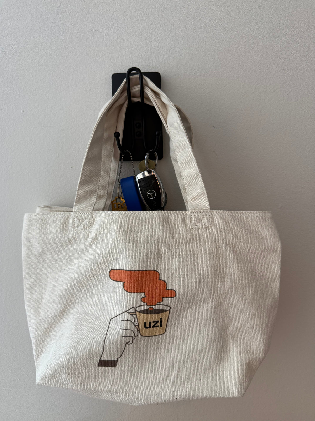 Uzis tees Tote Bag